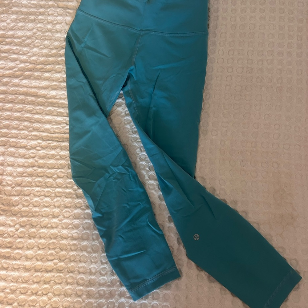 Lululemon Athletica Teal 25” Leggings Size 8